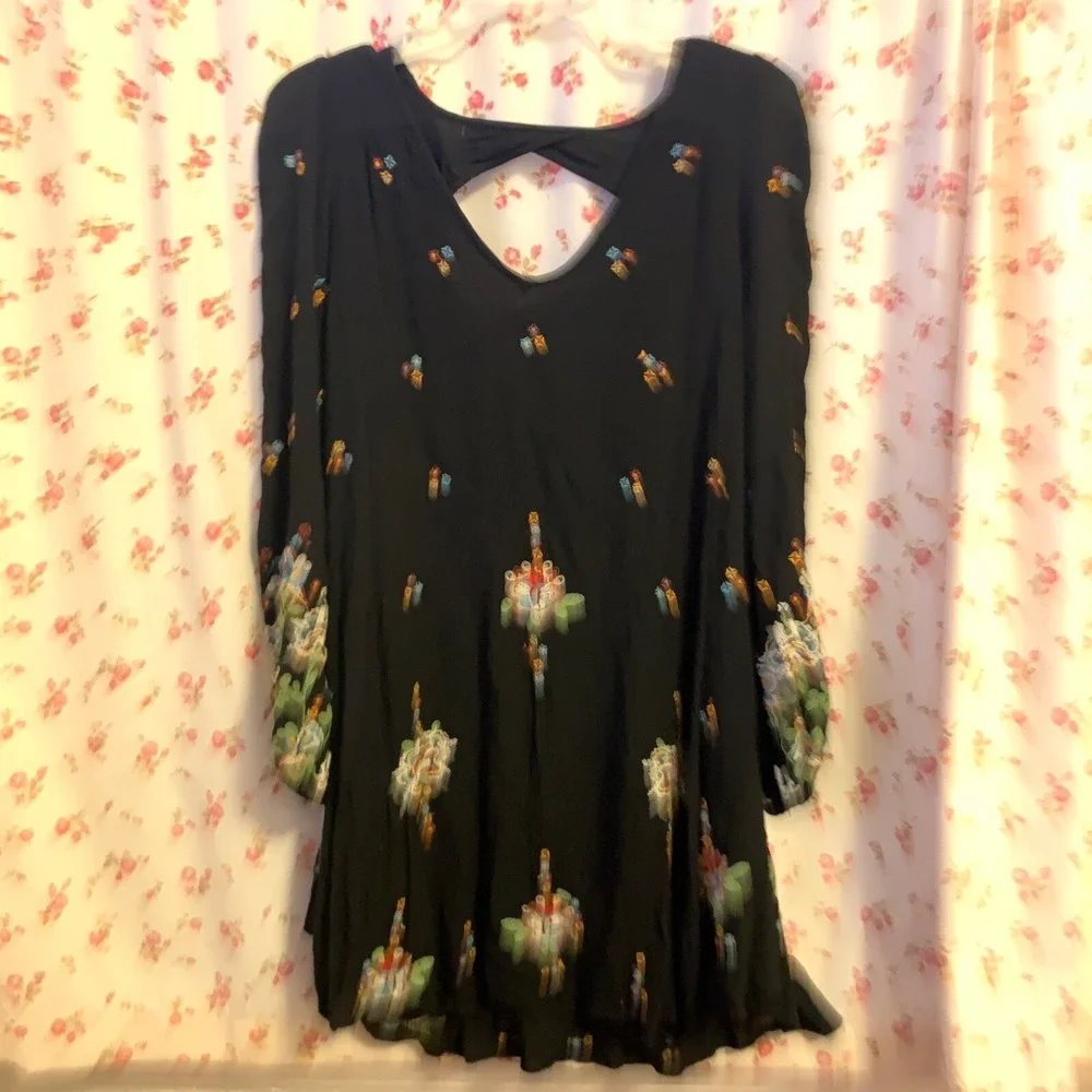 FREE PEOPLE Sz Small Oxford Embroidered Mini Dress Casual‎ Long Sleeves Boho